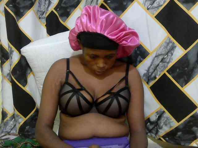 ebonyassaa webcam