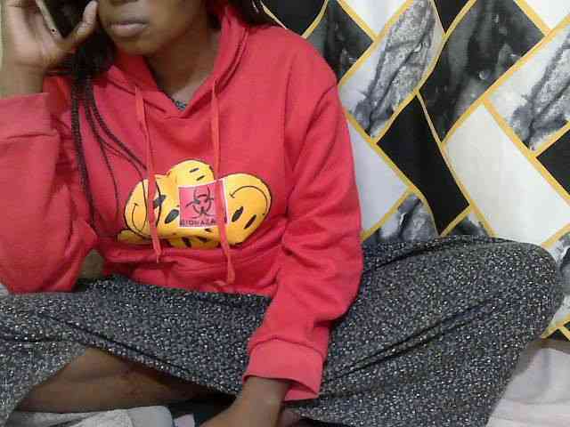 ebonyassaa webcam