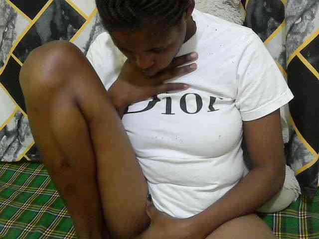 ebonyassaa webcam