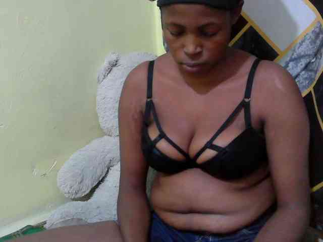 ebonyassaa webcam