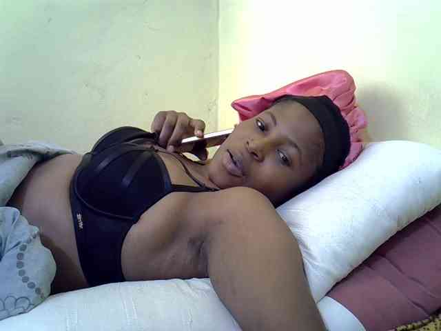 ebonyassaa webcam