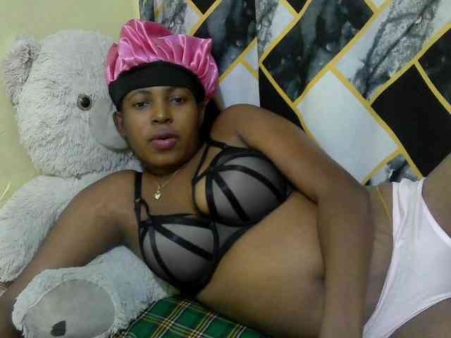 ebonyassaa webcam