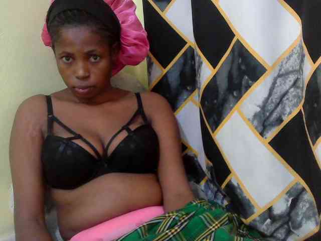 ebonyassaa webcam