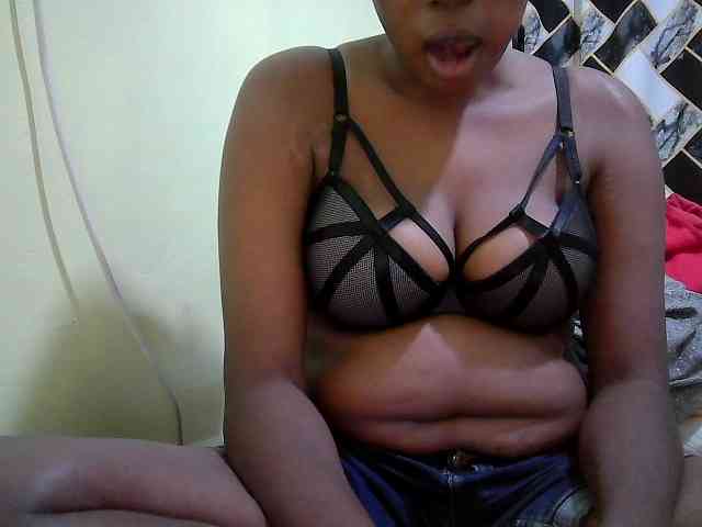 ebonyassaa