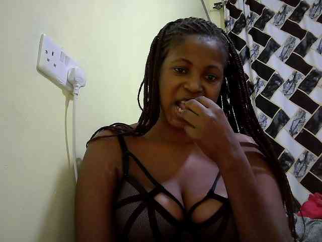 ebonyassaa webcam