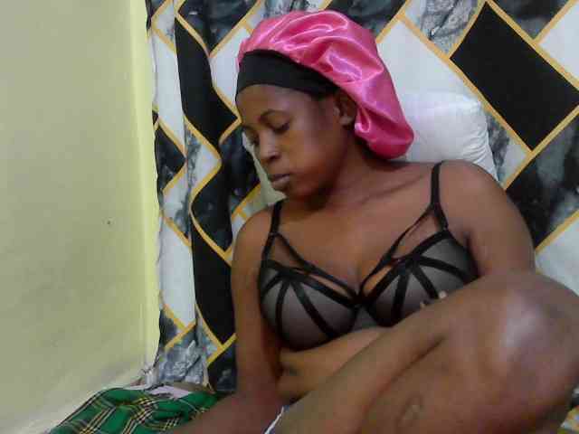 ebonyassaa webcam