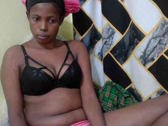 ebonyassaa webcam