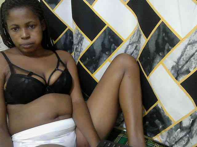 ebonyassaa webcam