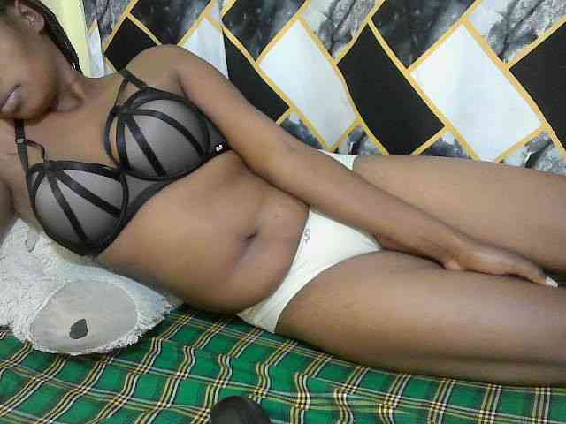ebonyassaa webcam