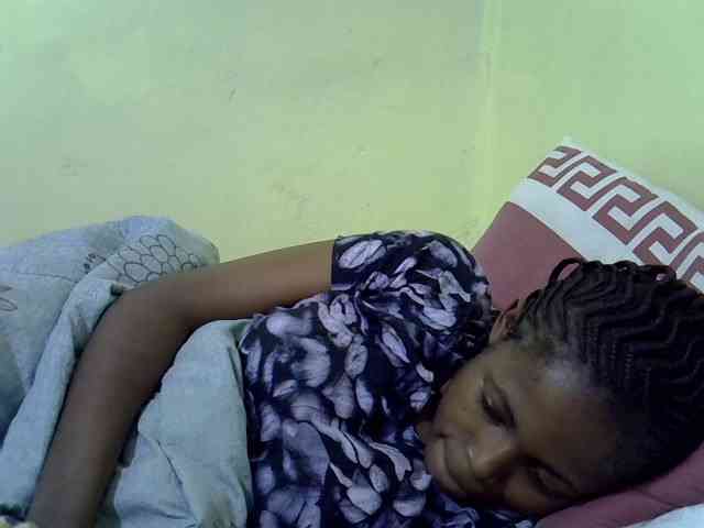 ebonyassaa webcam