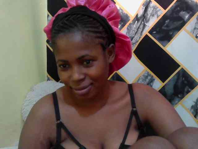 ebonyassaa webcam