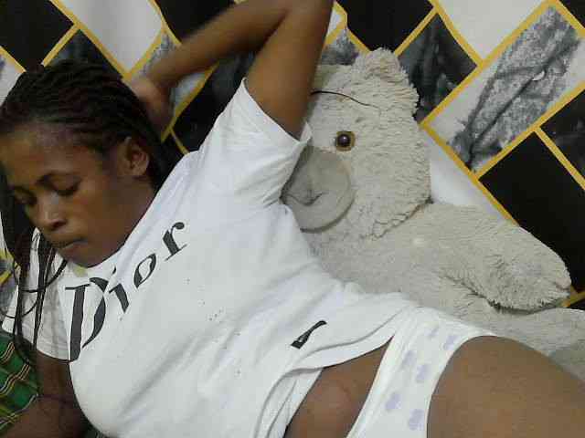 ebonyassaa webcam