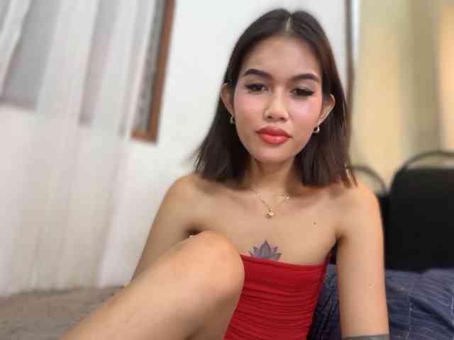 UrbodyInfluence Live Webcam on BongaCams
