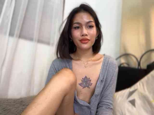 UrbodyInfluence Sex Cam Show