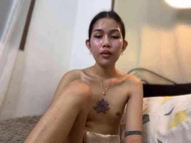 UrbodyInfluence Sex Cam Show
