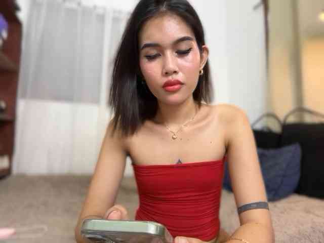 UrbodyInfluence Live Webcam on BongaCams