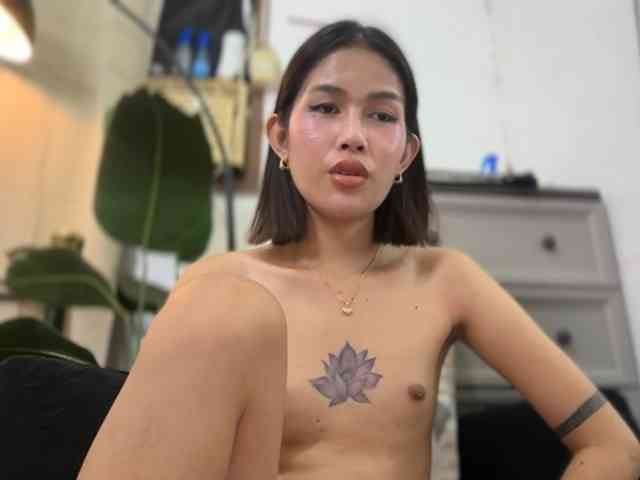 UrbodyInfluence Sex Cam Show