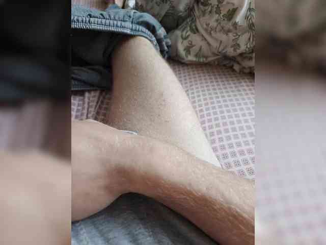 OneofThose251102 Sex Cam Show