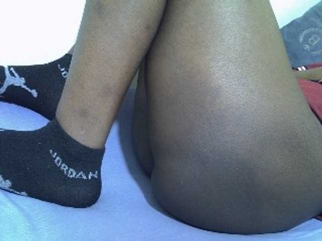 Sweetnana01 live cam on BongaCams