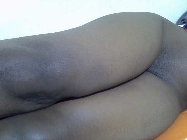 Sweetnana01 live cam on BongaCams