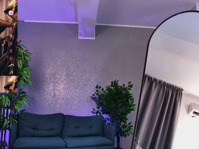 SelenaDaze's BongaCams show and profile