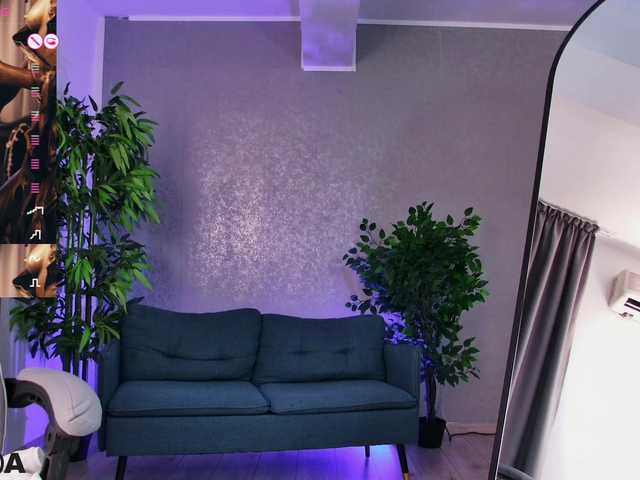 SelenaDaze's BongaCams show and profile