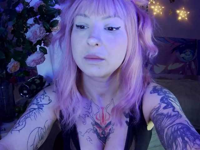 Mini0Melloo live cam on BongaCams