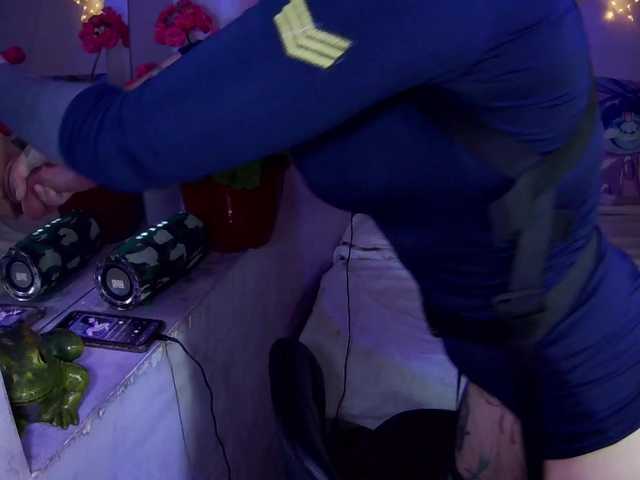 Mini0Melloo live cam on BongaCams