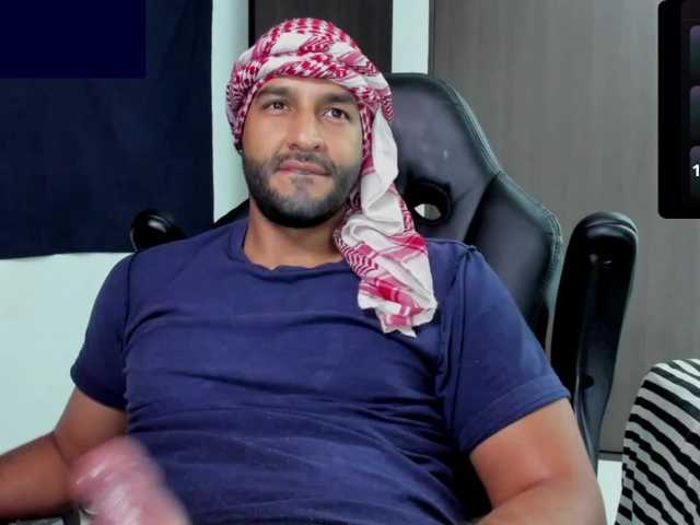 Handsoman11