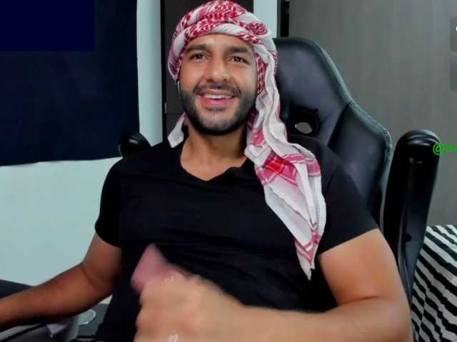 Handsoman11