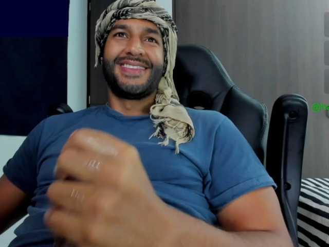 Handsoman11