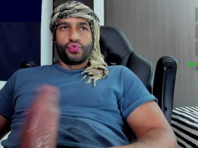 Handsoman11
