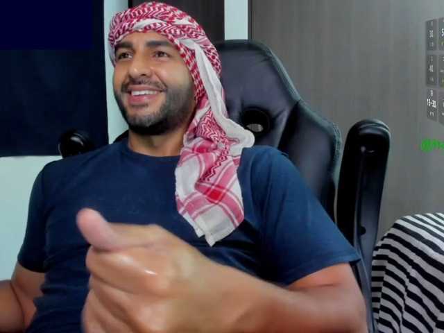 Handsoman11