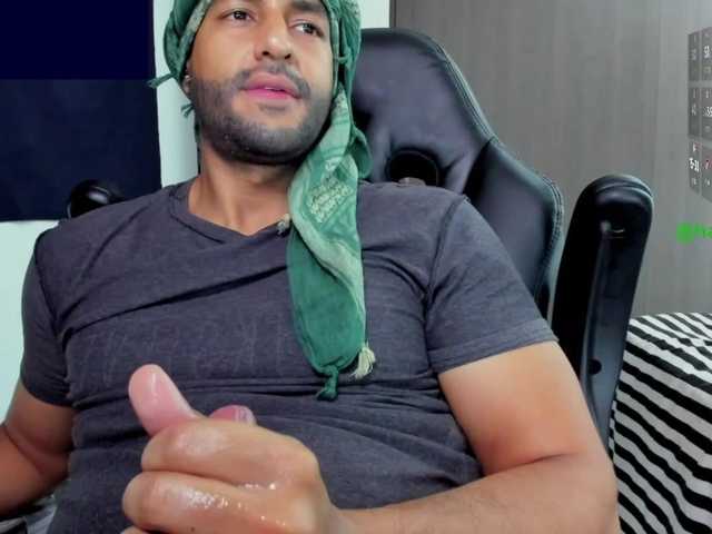 Handsoman11