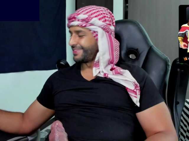 Handsoman11 live webcam show