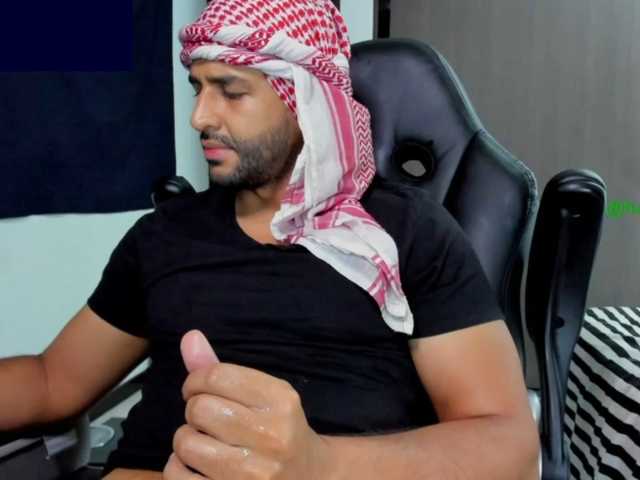 Handsoman11