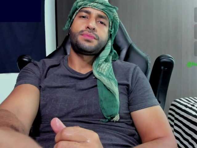 Handsoman11