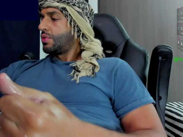 Handsoman11