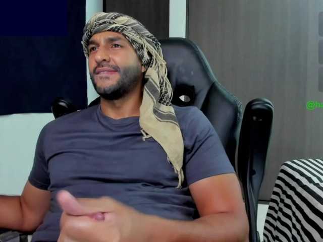 Handsoman11