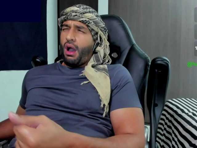 Handsoman11