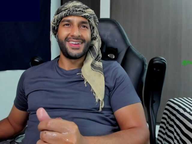 Handsoman11