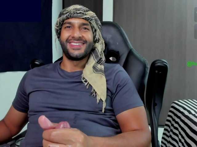 Handsoman11