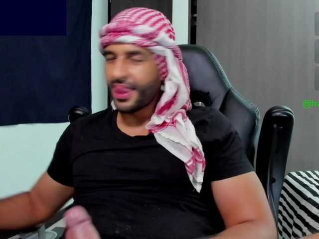 Handsoman11