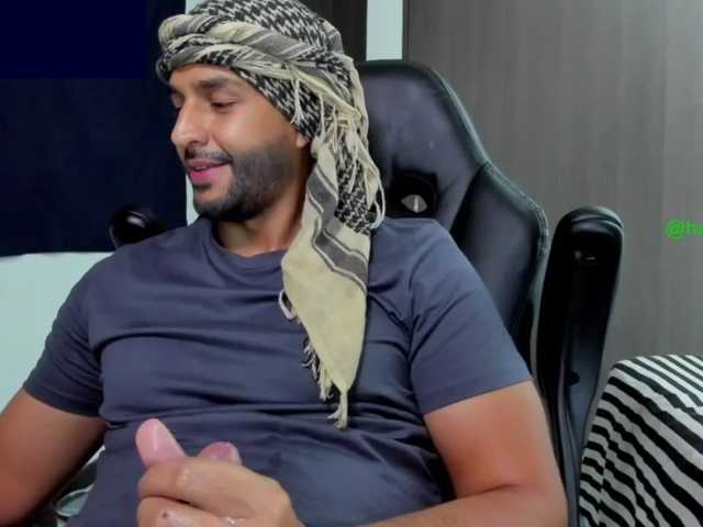 Handsoman11