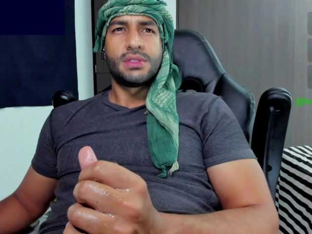 Handsoman11