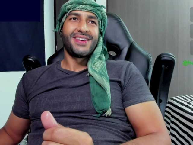 Handsoman11