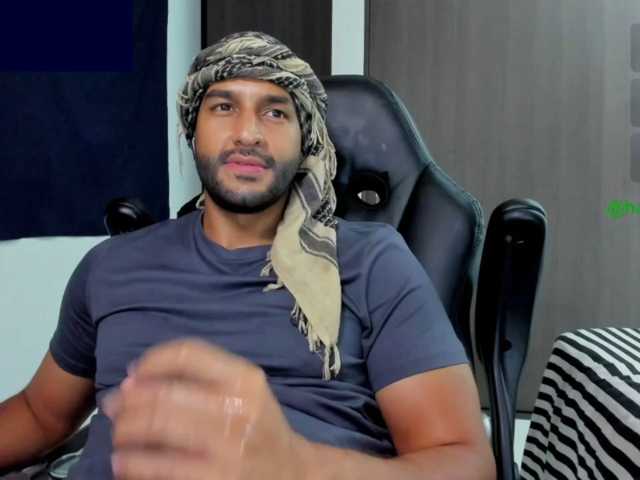 Handsoman11