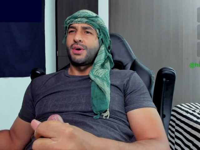 Handsoman11
