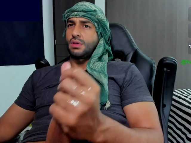Handsoman11
