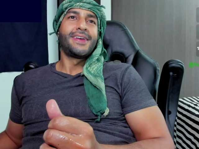 Handsoman11
